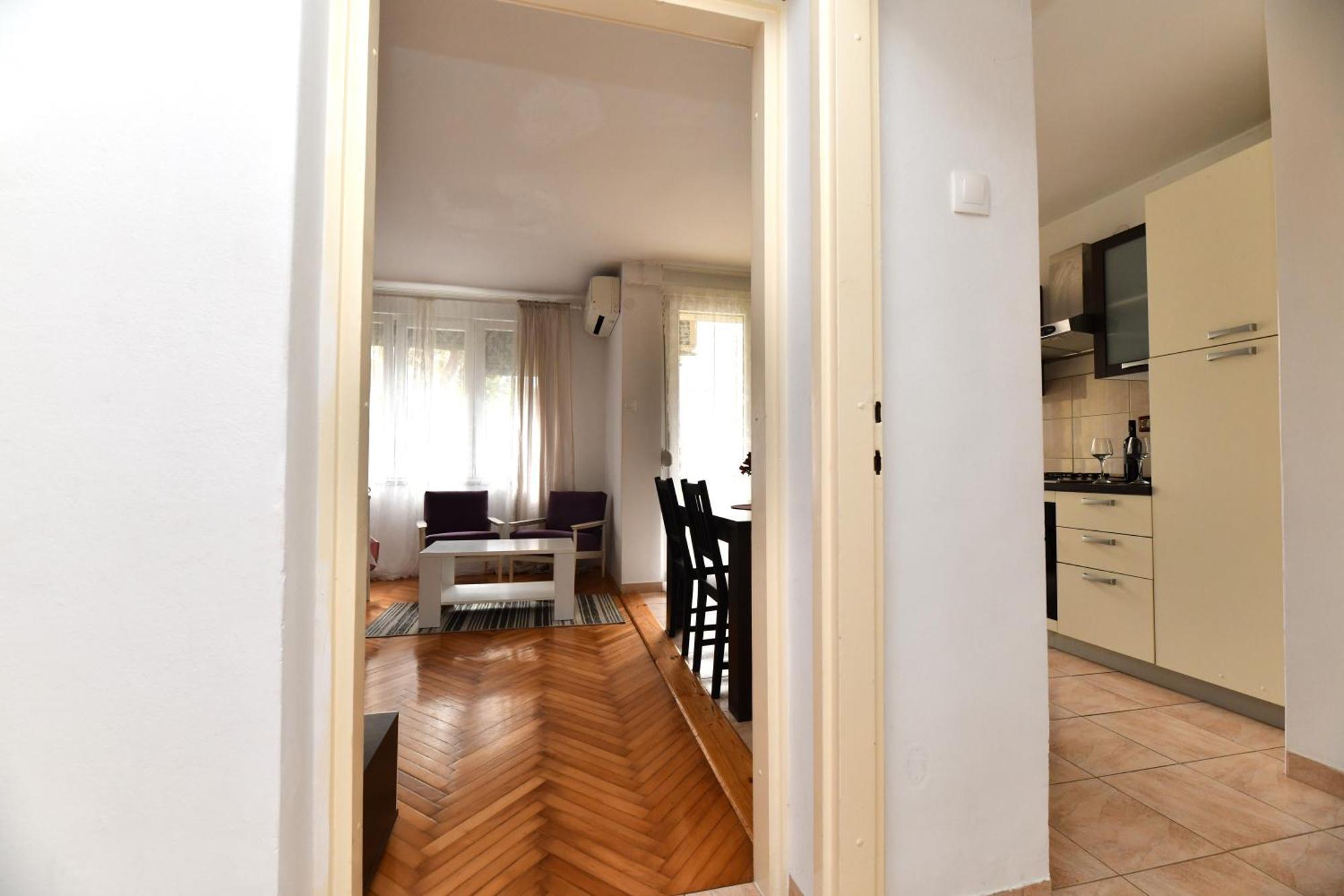 Appartamento Cozy 16A Zara Esterno foto