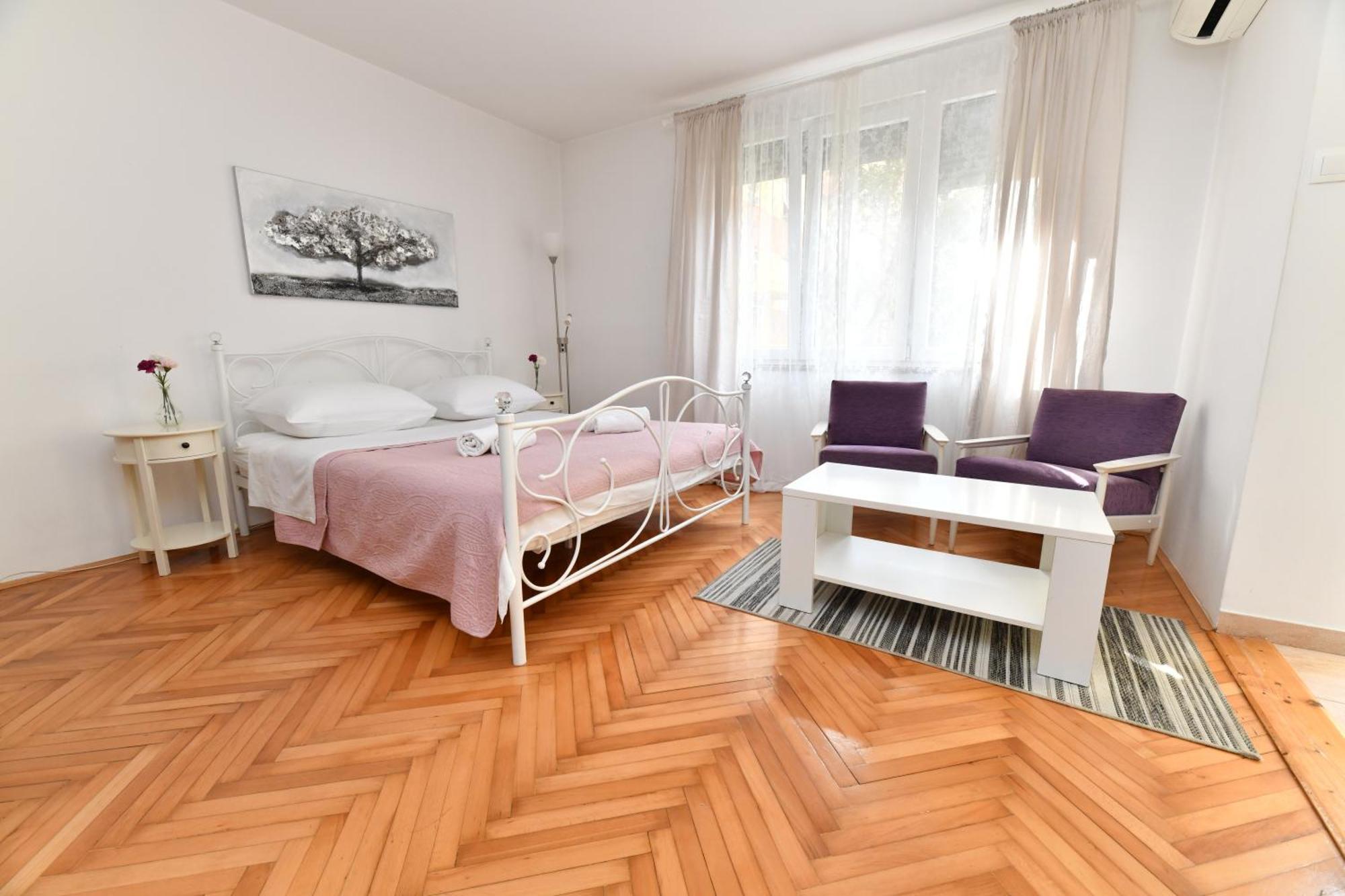 Appartamento Cozy 16A Zara Esterno foto